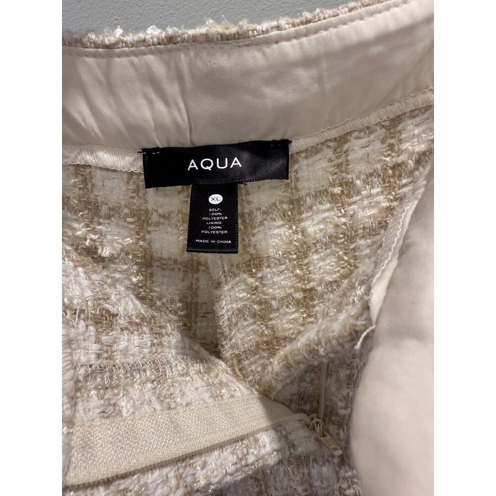NWT AQUA Tweed Pleated Shorts in Cream and Gold; Women's XL - Picture 9 of 9